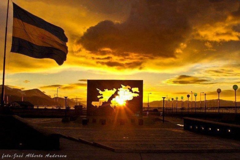 MALVINAS-ARGENTINAS-1024x683-1024x683.jpg