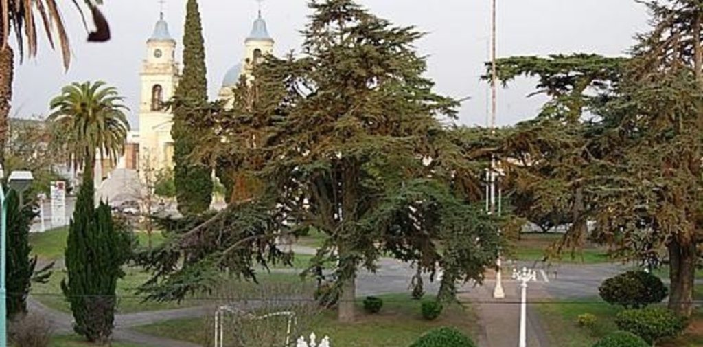 eSGF1wh0B_1256x620__1.jpg