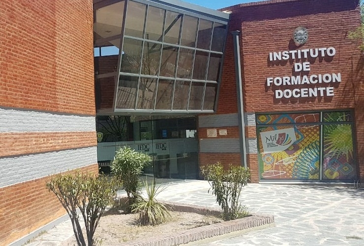 FOTO-Nota-Inscripciones-IFDC-San-Luis.jpg