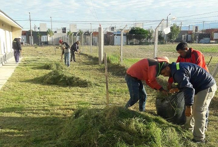 FOTO-PRINCIPAL-Nota-tareas-de-limpieza-en-escuelas.jpg