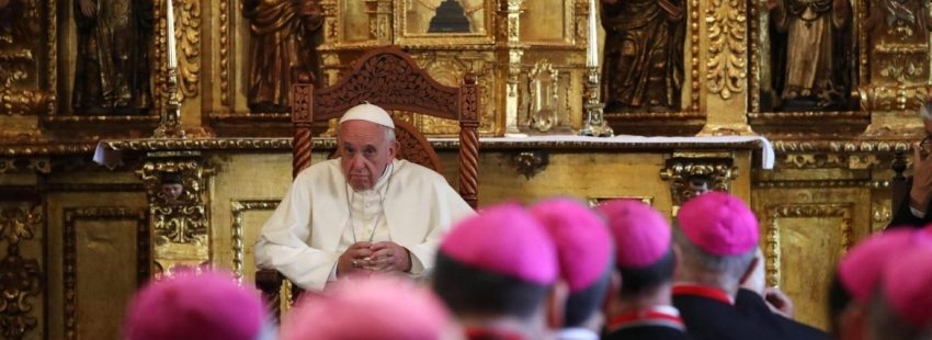 papafranciscoobisposperu-e1516557774995-850x310.jpg