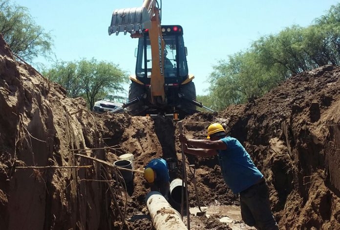Se-trabaja-sobre-el-acueducto-Nogolí-696x470.jpg