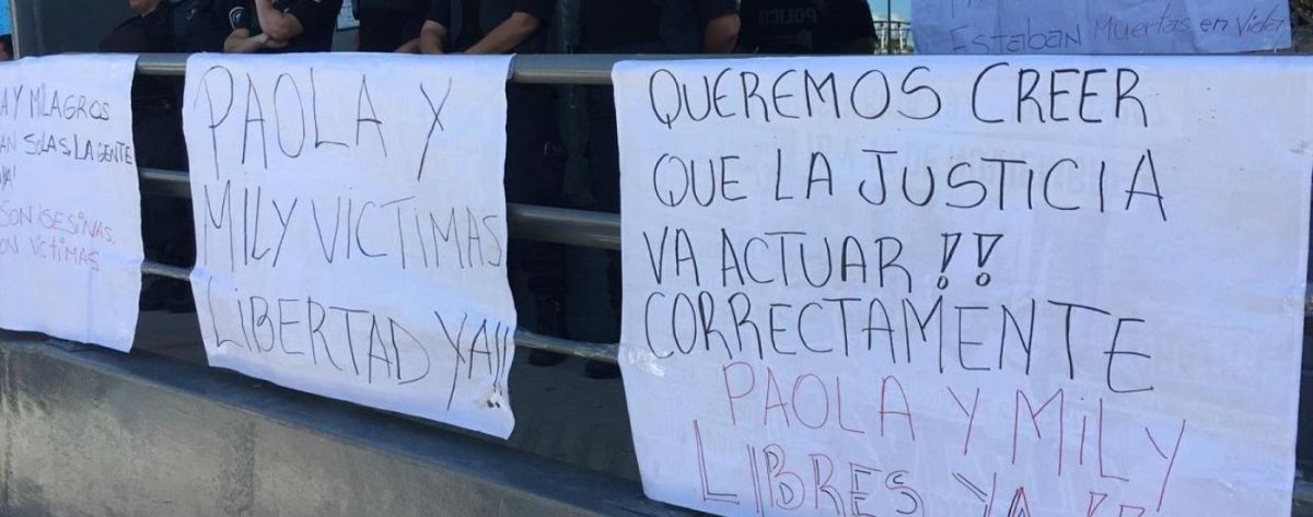 carteles.jpg_892523589.jpg