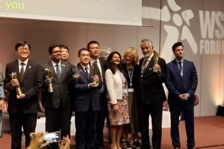 gobernador-premios-suiza4-630x481.jpg