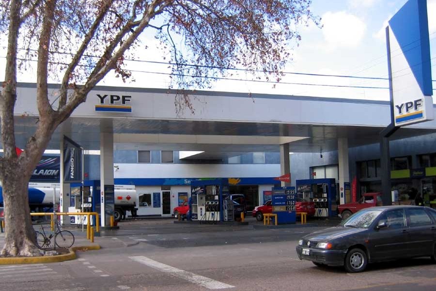 YPF.jpg
