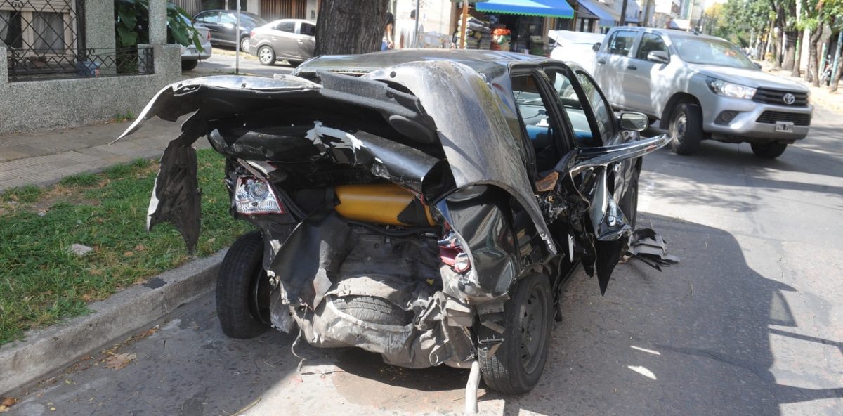 kZKgOwGCV_1256x620__2.jpg
