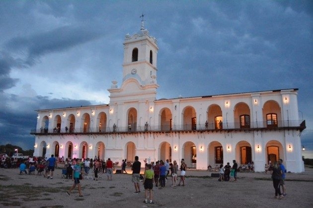 ACTIVIDAD-EN-EL-CABILDO-630x420-630x420.jpg