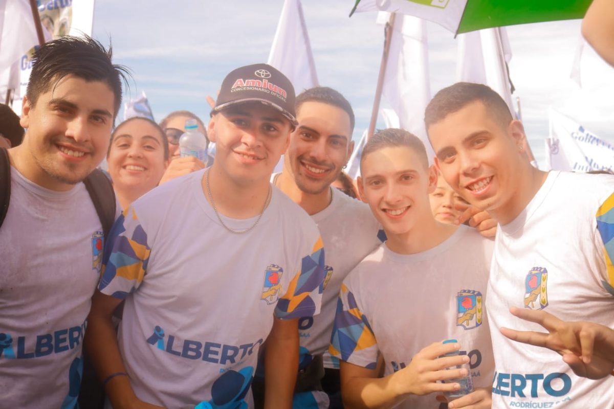 3f88f1f9-6b35-42ce-888b-2f3da1c73c05.jpg