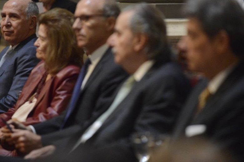 los-cinco-jueces-de-la___t69gAd9KO_1256x620__1.jpg