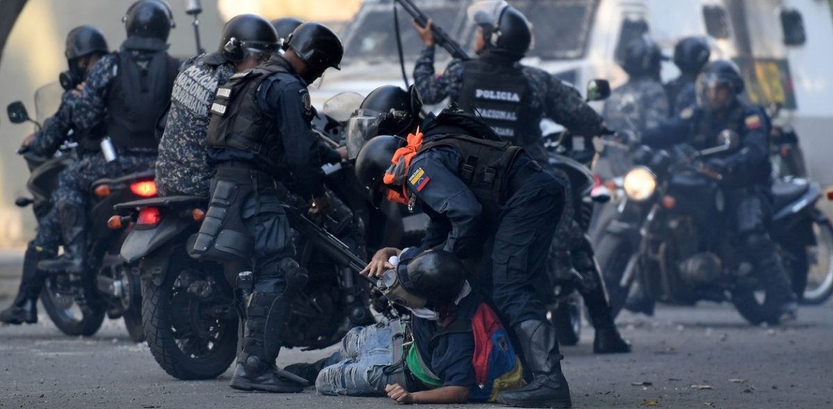 YIWmmzsr9_1256x620__2.jpg