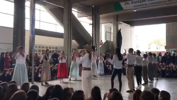 el-acto-que-desperto-tantos___uzL_ETHjZ_720x0__1.jpg