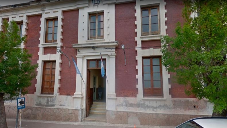 comisaria-alta-gracia-policia-condenado-venta-muebles.jpg
