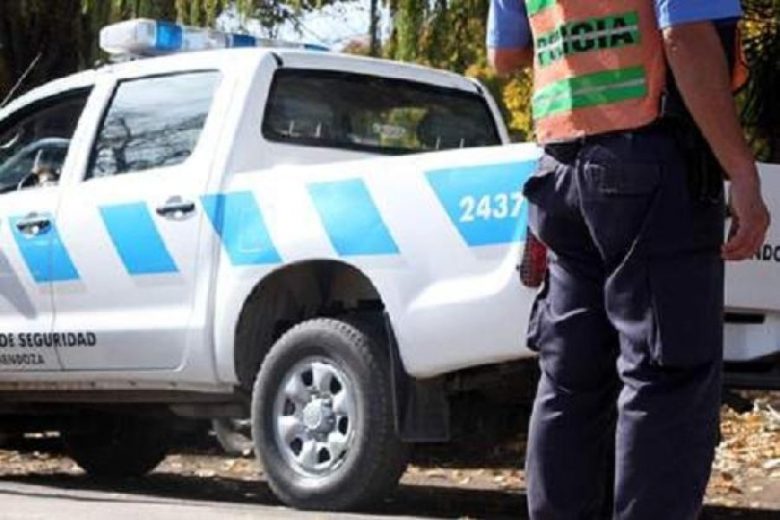1503707457532Policía Mendoza.jpg