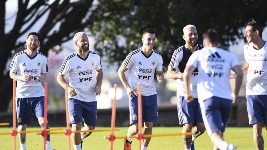 seleccion-argentina-entrenamiento_862x485.jpg
