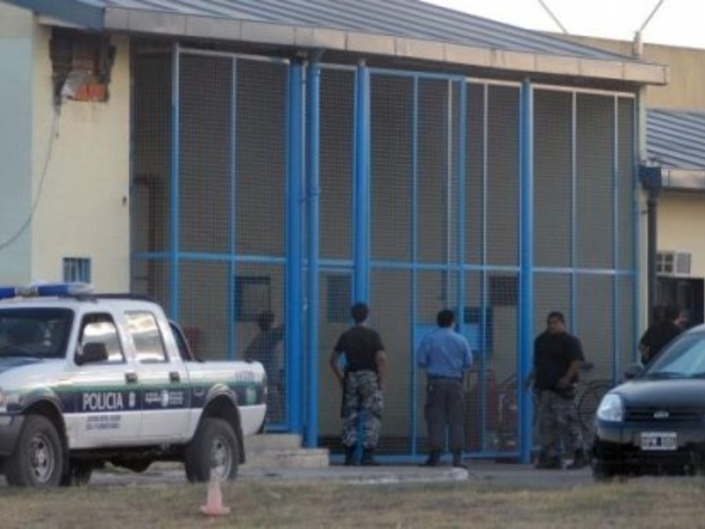1562678732028penal en Florencio Varela.jpg