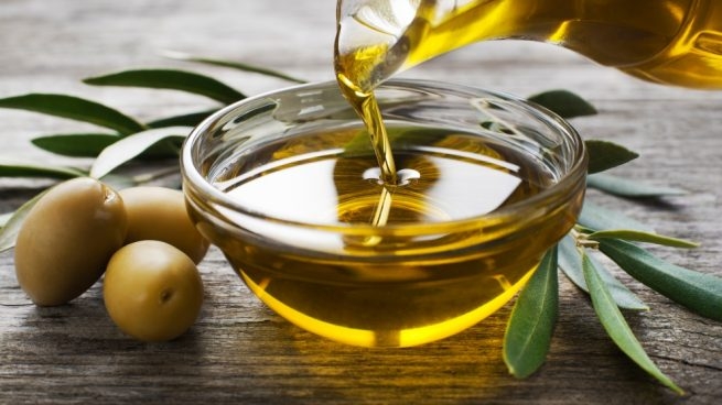 aceite-de-oliva-fuente-de-la-eterna-juventud-655x368.jpg
