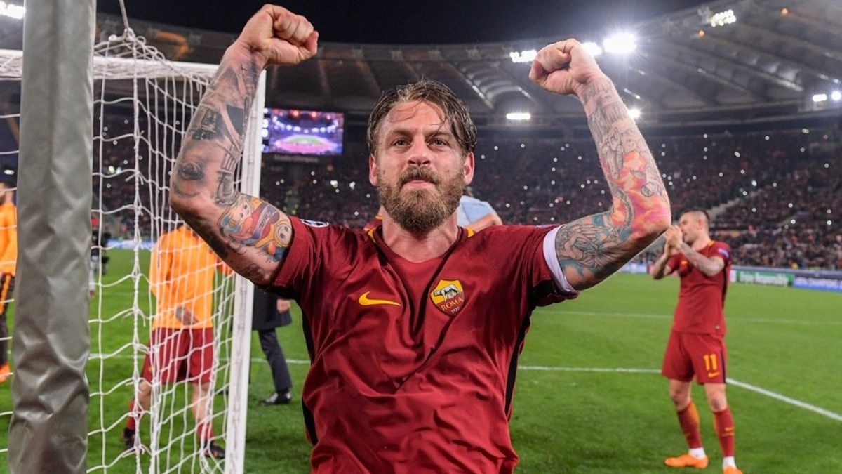 de_rossi_portadaaaaaaa222222.jpg_554688468.jpg