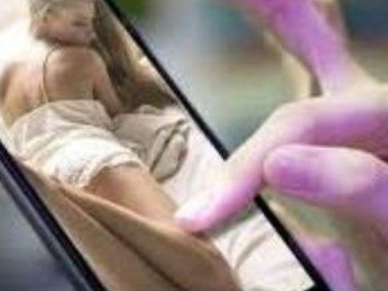 porno_crop1566228631715.jpg_1845643165.jpg