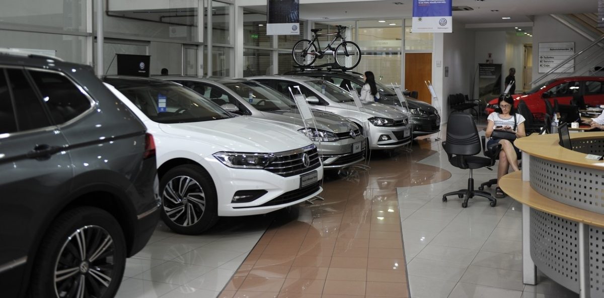 la-venta-de-autos-tuvo___AVPRQY6Ar_1256x620__2.jpg
