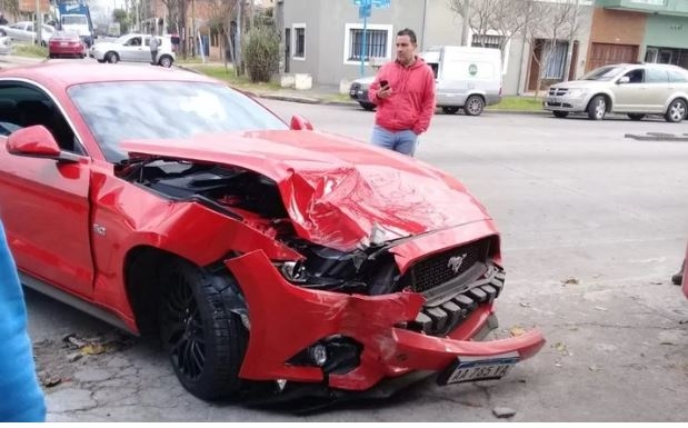 mustang.JPG