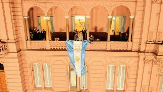 drone-en-casa-rosada-marcha-apoyo-a-macri-presidente-24-de-agosto-1.jpg
