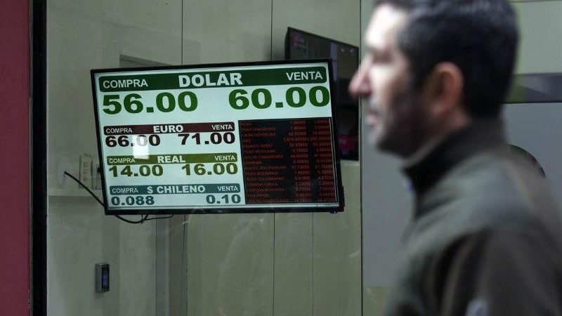 dolar60_1.jpg_1956802537.jpg