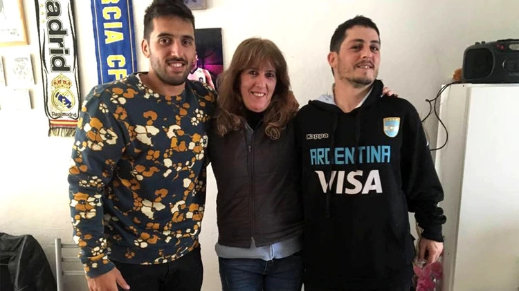 nota-mama-de-campazzo-1920-8.jpg