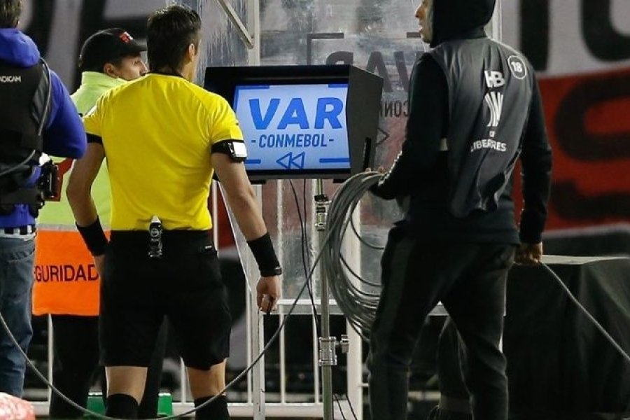var_portadaaaaa.jpg_1956802537.jpg