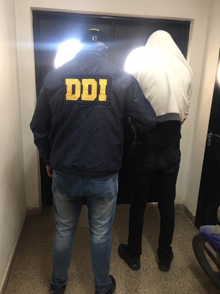 detenidonashel.jpg