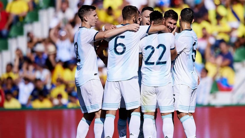 argentina-festejo-ante-ecuador_862x485.jpg