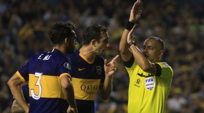 arbitro_portada.jpg_1956802537.jpg