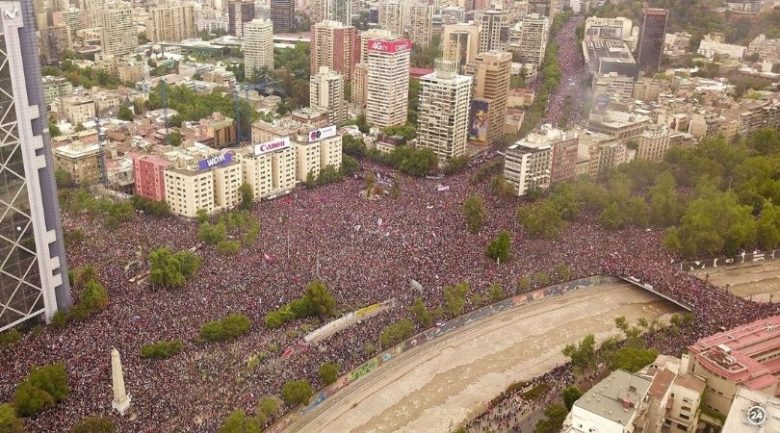 chile-marcha_1.jpg_1956802537.jpg