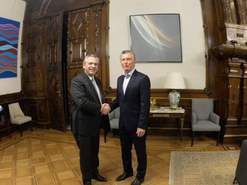 macri-y-alberto-fernandez-798155.jpg