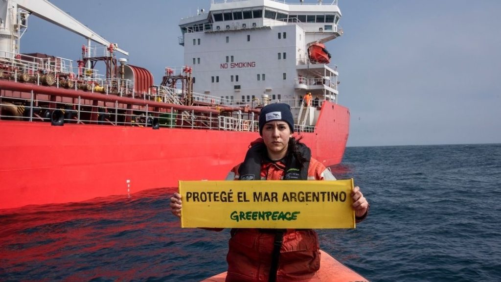 greenpeace_1.jpg_429366282.jpg