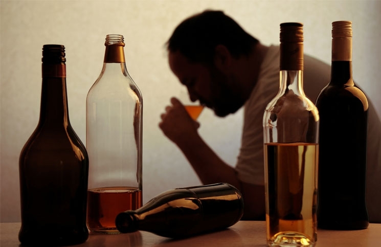 alcoholismo.jpg