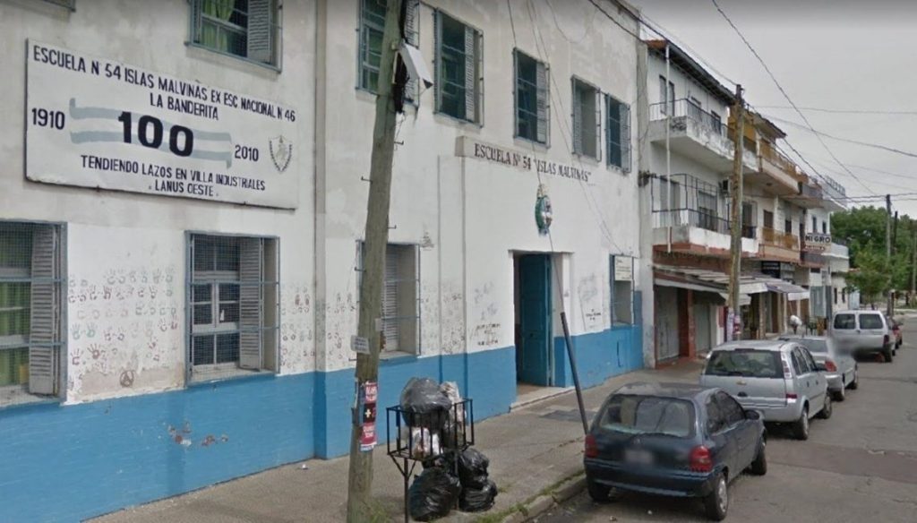lanus.jpg