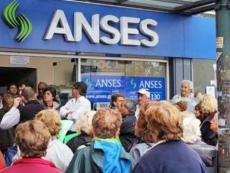 los-jubilados-en-el-anses-807580.jpg