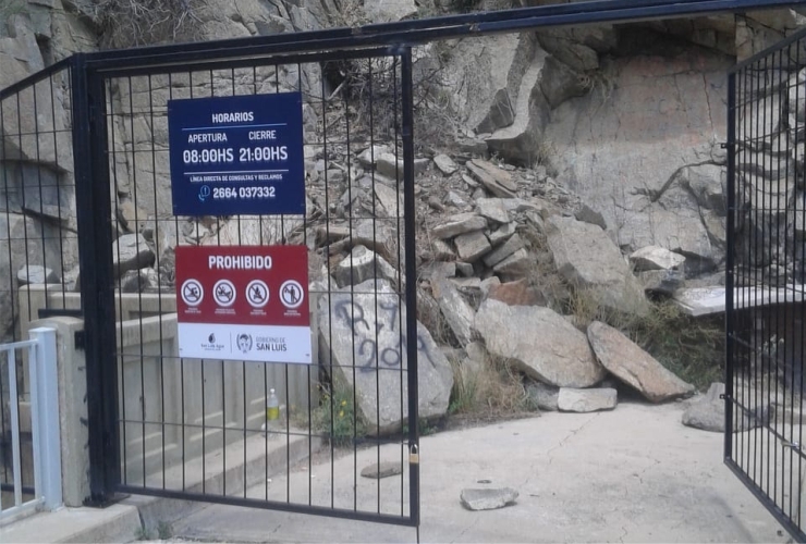 San-Luis-Agua-realiza-colocación-de-cartelería-en-el-Dique-Luján.jpg
