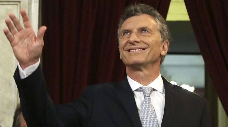 macri-despedida.jpg_1194595934.jpg