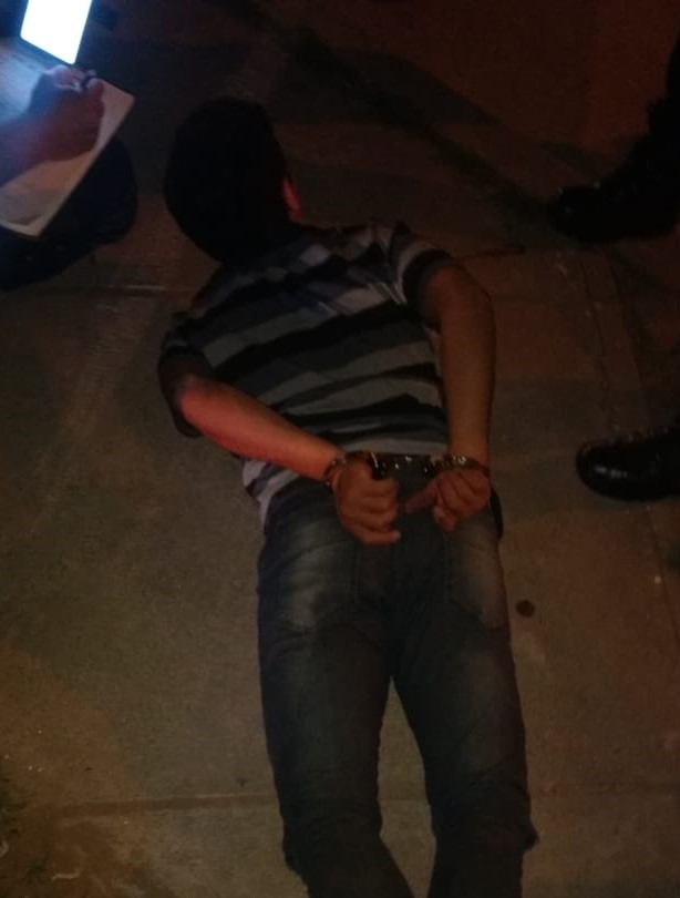 violentodetenido.jpg