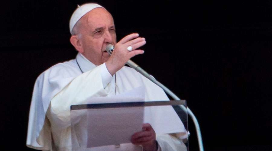 Papa-Francisco-Angelus-SanPedro-Daniel-Ibanez-ACI-01122019.jpg