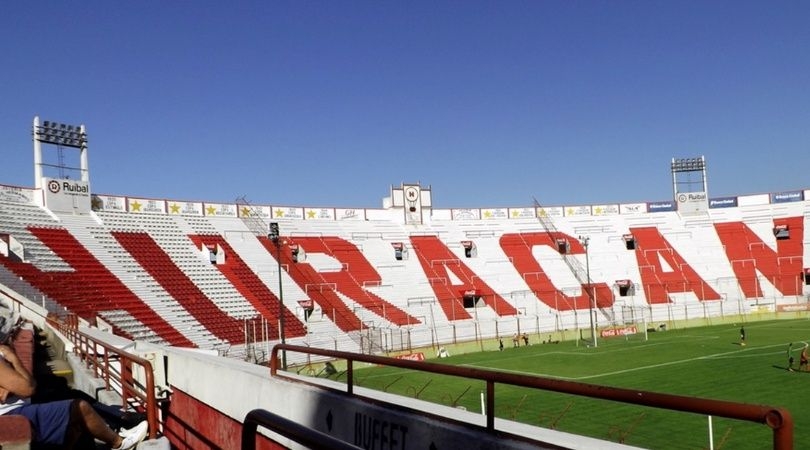cancha_huracxn.jpg_1956802537.jpg