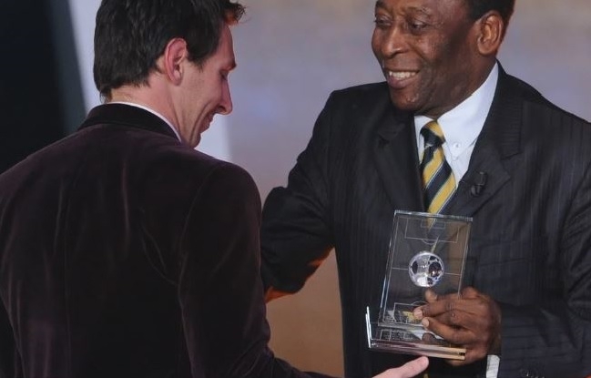 pele messi.JPG