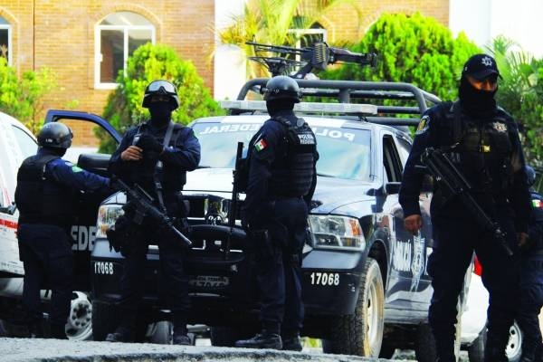 05pxxpoliciafederalcuartoscuro-7a2f35012e8237ede6fad7b434858400-600x400 (1).jpg