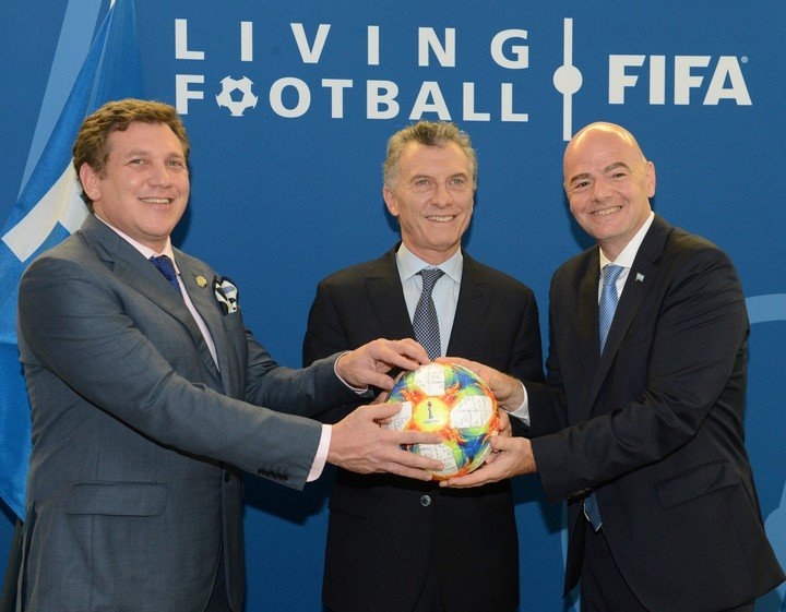 mauricio-macri-con-gianni-infantino___B9vvfRie_720x0__1.jpg