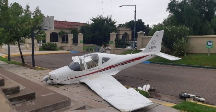avion2.jpeg_369059331.jpg