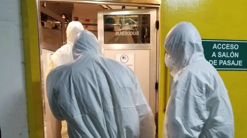 el-operativo-sanitario-montado-en-buquebus-ante-el-pasajero-que-llego-con-sintomas-de-coronavirus-928767.jpg