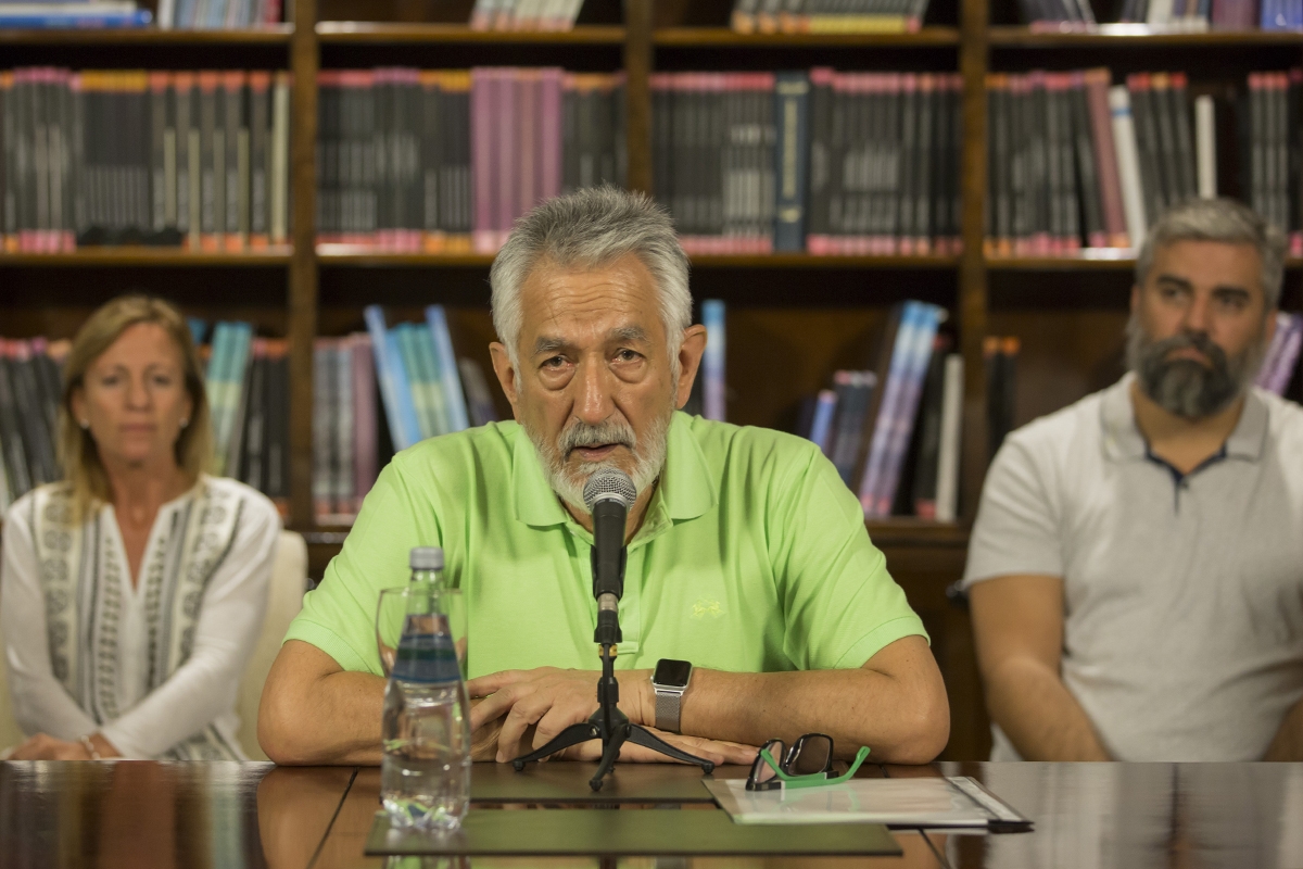 alberto rodriguez.jpg