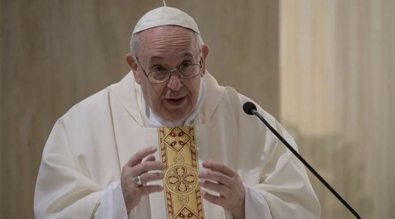 PapaFrancisco_MisaSantaMarta_25032020_VaticanMedia.jpg
