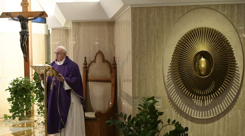 PapaFrancisco_MisaCasaSantaMarta_30Marzo2020_VaticanMedia.jpg
